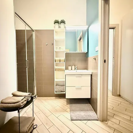 Rebeeapartments - 2 Διαμέρισμα *