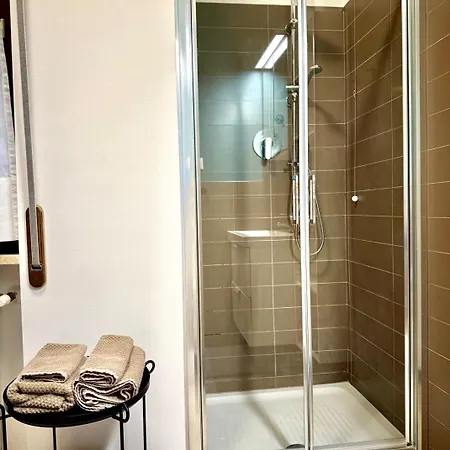 Rebeeapartments - 2 *
